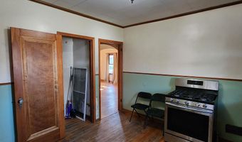 908 E 9th St, Atlantic, IA 50022