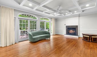 1212 N CLEVELAND St, Arlington, VA 22201