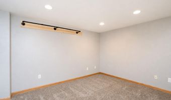 3412 Ontario St, Ames, IA 50014