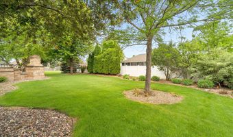 4226 E APPLESEED Dr, Appleton, WI 54913
