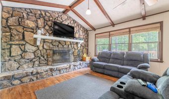 1111 CREEK Trl, Anniston, AL 36206