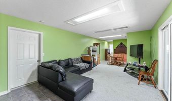 75 Rath Dr, Bella Vista, AR 72715