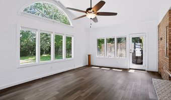 930 Mellowood Dr, Indianapolis, IN 46217