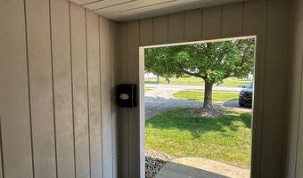 1133 HILLCREST Dr, Ashland, OH 44805