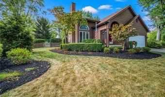 4116 Polo Park Dr, Willoughby, OH 44094