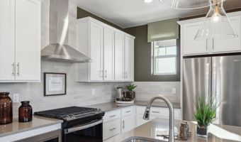 940 Andrews Crest Dr, Berthoud, CO 80513