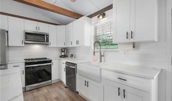 282 Cleghorn Dr, La Fayette, GA 30728