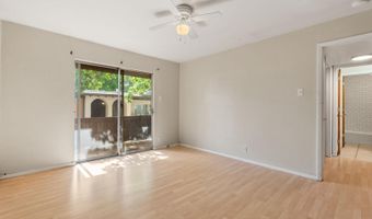 1601 Pennsylvania St NE Unit R16, Albuquerque, NM 87110