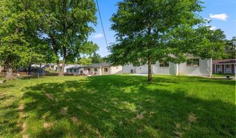 412 Sorrento Dr, Ballwin, MO 63021
