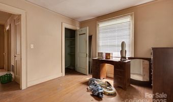 114 S 5th St, Albemarle, NC 28001