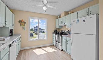 105 Island Quay Ct, Atlantic Beach, NC 28512