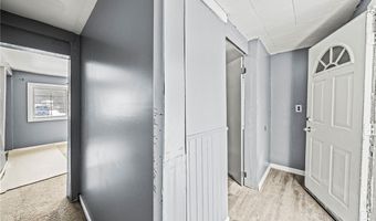 1410 Hamlin Dr, Ashtabula, OH 44004