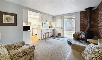 1330 CRISSEY Cir, Brookings, OR 97415