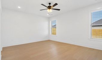 6902 SW Basswood Ave, Bentonville, AR 72713