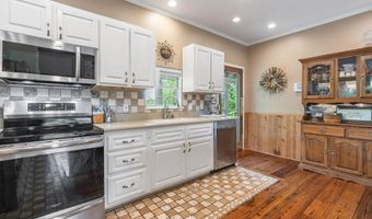 126 HICKORY HILLS Dr, Alabaster, AL 35007