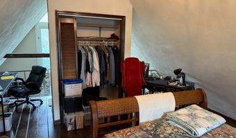 206 E Edgeway Dr, Alexandria, IN 46001