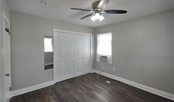 118 YORKE St B, Belle Chasse, LA 70037
