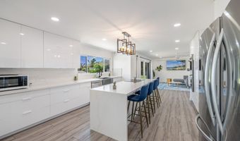 1340 Aupupu St, Kailua, HI 96734