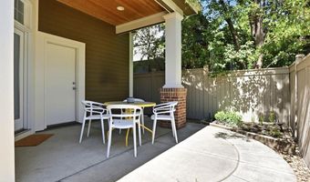 877 S Terrace Cir, Boulder, CO 80304