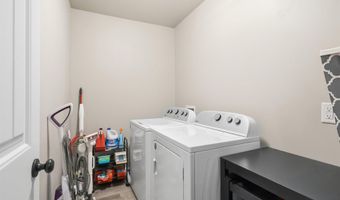 359 Miller Ave, Burley, ID 83318