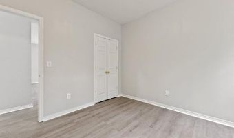 6118 E Benton St, Bay St. Louis, MS 39520