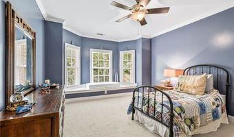 221 Allmond Ln, Alpharetta, GA 30004
