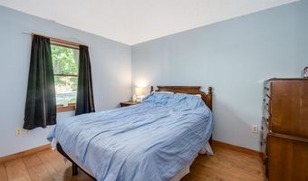 220 Chester Rd, Auburn, NH 03032