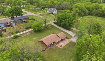 757 N Hanover St, Auburn, KS 66402