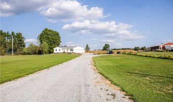 2322 New Milford Rd, Atwater, OH 44201