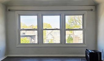 86 W 34TH St, Bayonne, NJ 07002