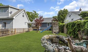 614 Bay Blvd, Bayville, NJ 08721
