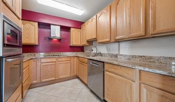 7401 WESTLAKE Ter 607, Bethesda, MD 20817