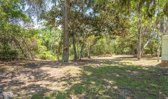 625 Maple St, Alligator Point, FL 32346
