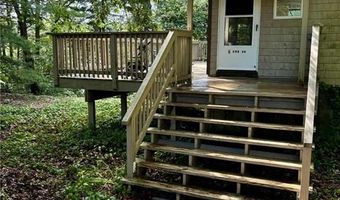 2 Kay St, Hopkinton, RI 02832