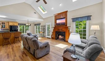 1141 Golf Course Ln, Athens, GA 30605