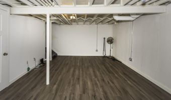 3305 Williamsburg Rd, Ann Arbor, MI 48108