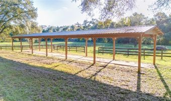 8425 NE 33 Ct, Anthony, FL 32617