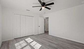 4906 36th St, Bell, FL 32619