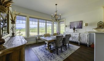 6 Whitney Dr, Cody, WY 82414