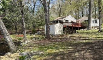 19 Lakeview Dr, Colchester, CT 06415