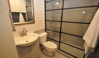 137 RED BAY Dr, Alabaster, AL 35007
