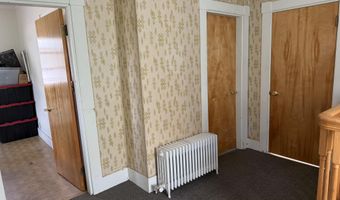 497 Goebel St, Berlin, NH 03570