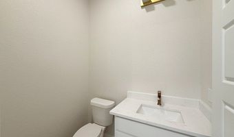 117 Pioneer Trl, Adkins, TX 78101