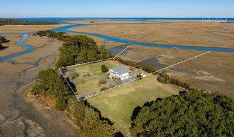 26156 HENRYS POINT Ln, Accomac, VA 23301