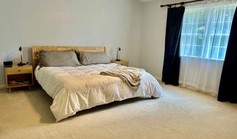 11 COTTONWOOD Dr, Barboursville, VA 22923