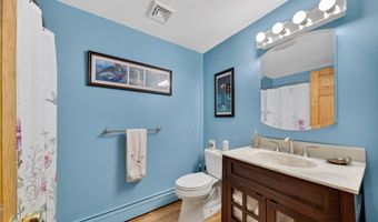 51 Bryant St, Berkley, MA 02779