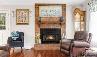 95 Pensacola Ave, Arden, NC 28704