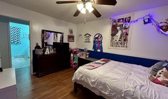 108 Southview Ave, Ava, MO 65608