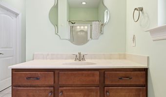 109 W Paige Wynd Dr, Angier, NC 27501