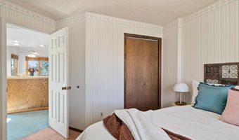 4417 EVERTON Dr, Cheyenne, WY 82009